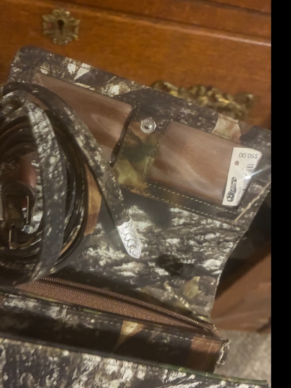 Mossy Oak Brown and Green Camo Crossbody Wallet - Picture 8 of 8
